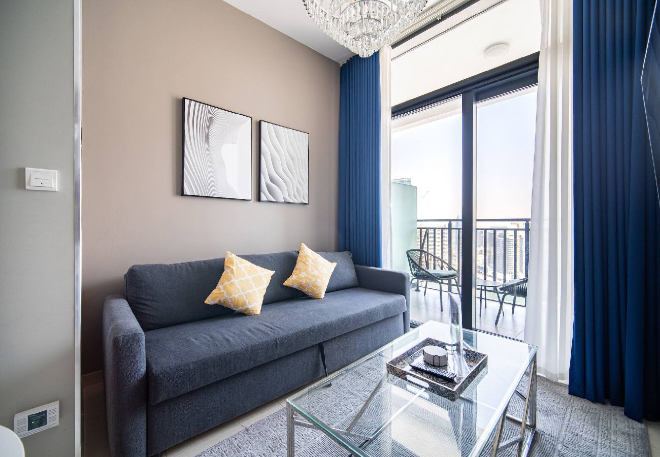 Apartment in Dubai - Elegant Escapes - Lavish 1B,Dubai Water Canal View 