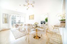 Apartment in Dubai - Elegant Escapes - 1B in Marina, Partial...