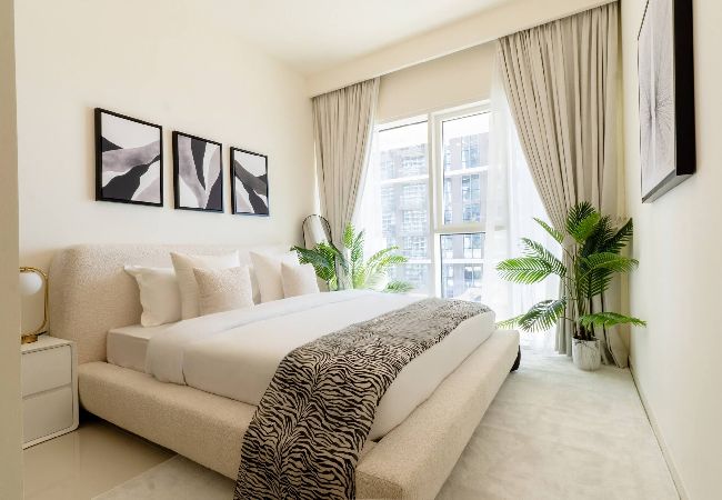 Apartment in Dubai - 2 Bed in Grand Bleu Tower with sea view