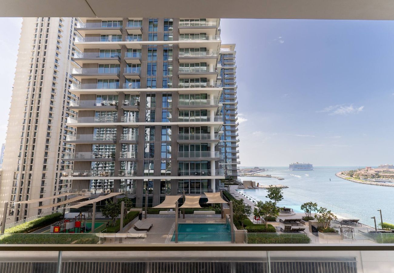 Apartment in Dubai - 2 Bed in Grand Bleu Tower with sea view
