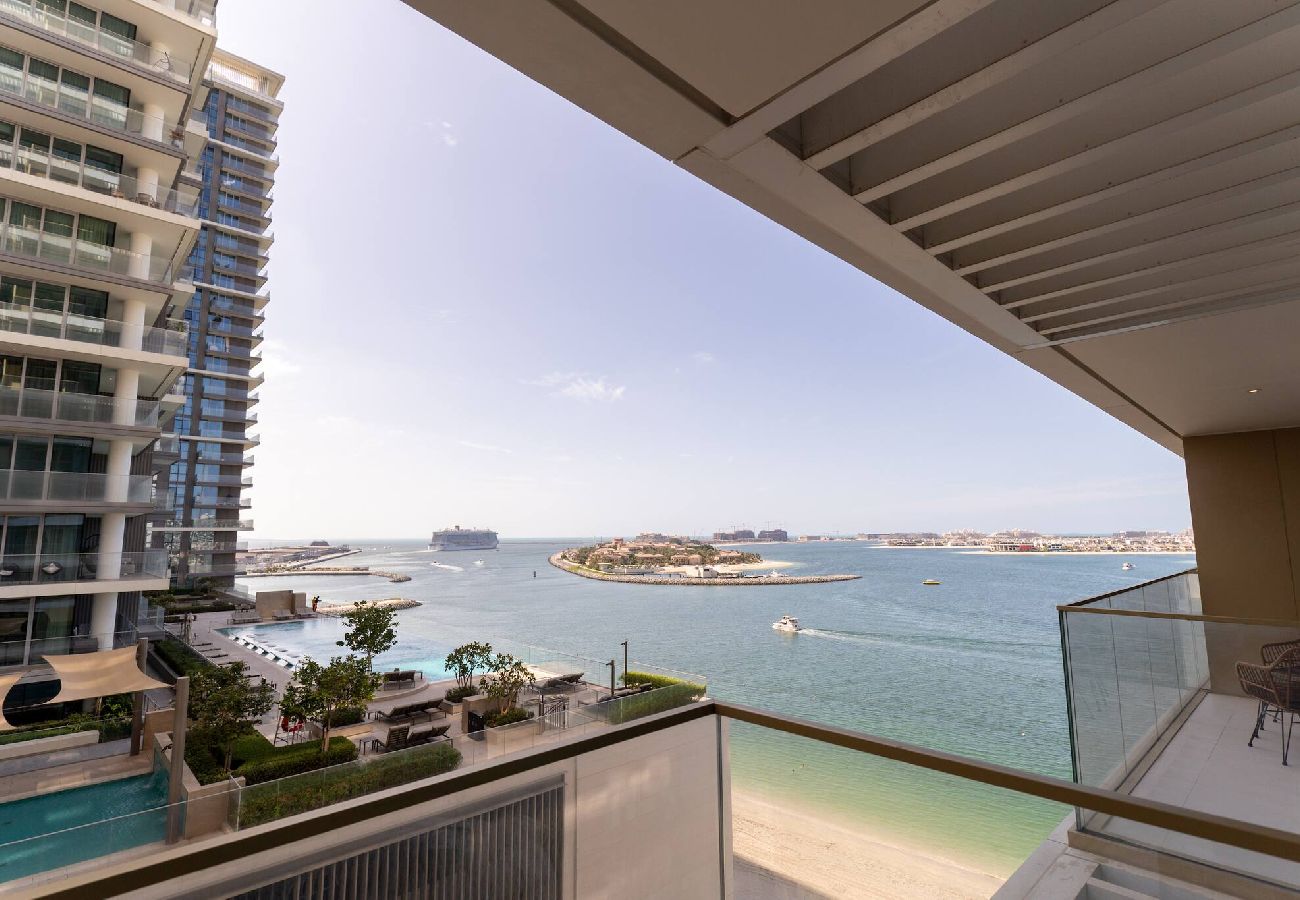 Apartment in Dubai - 2 Bed in Grand Bleu Tower with sea view