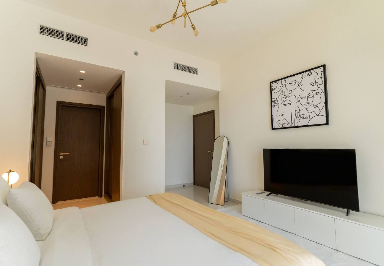 Apartment in Dubai - 2 Bed in Grand Bleu Tower with sea view