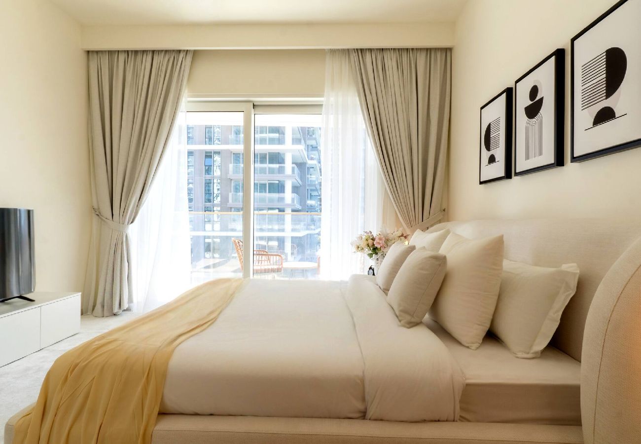 Apartment in Dubai - 2 Bed in Grand Bleu Tower with sea view