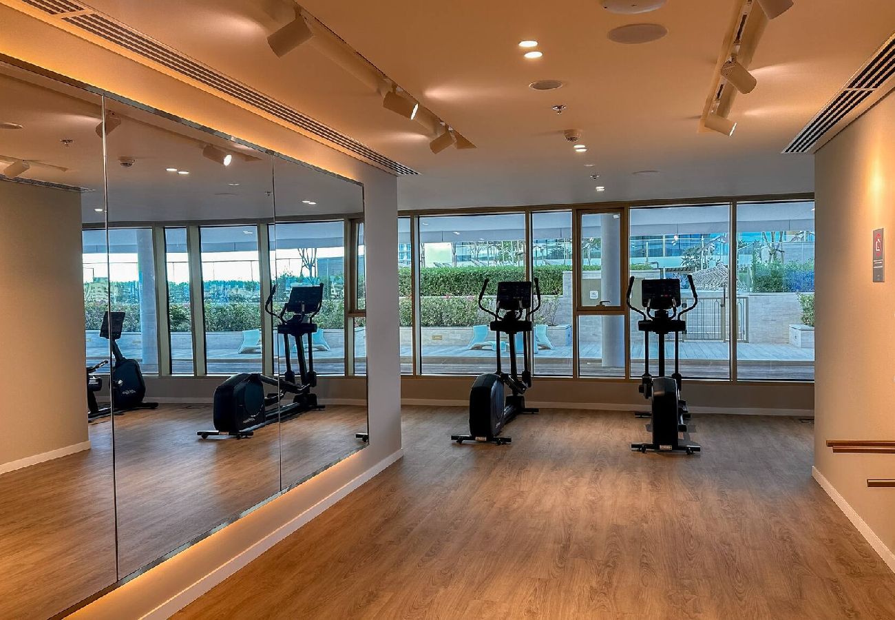 Apartment in Dubai - 2 Bed in Grand Bleu Tower with sea view