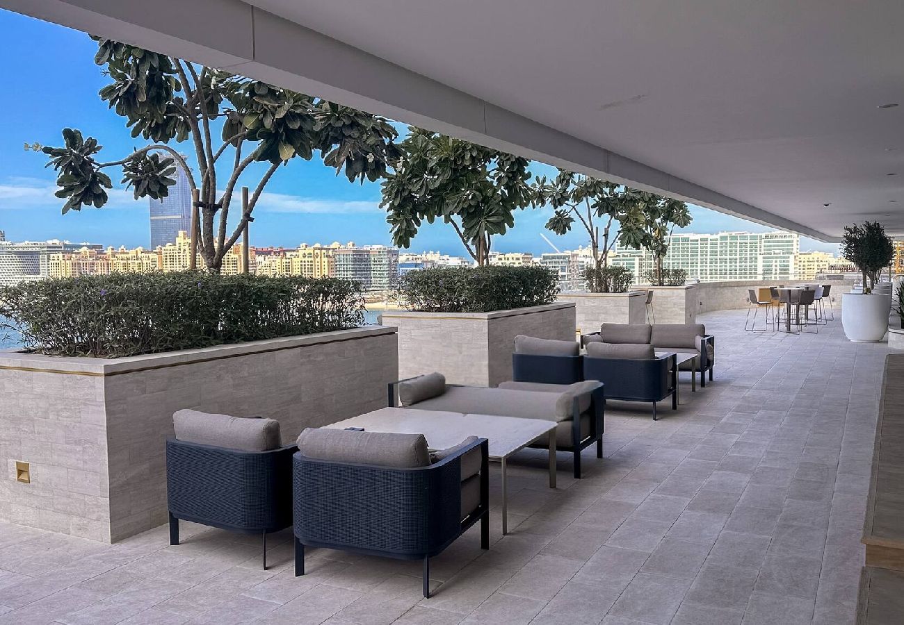 Apartment in Dubai - 2 Bed in Grand Bleu Tower with sea view