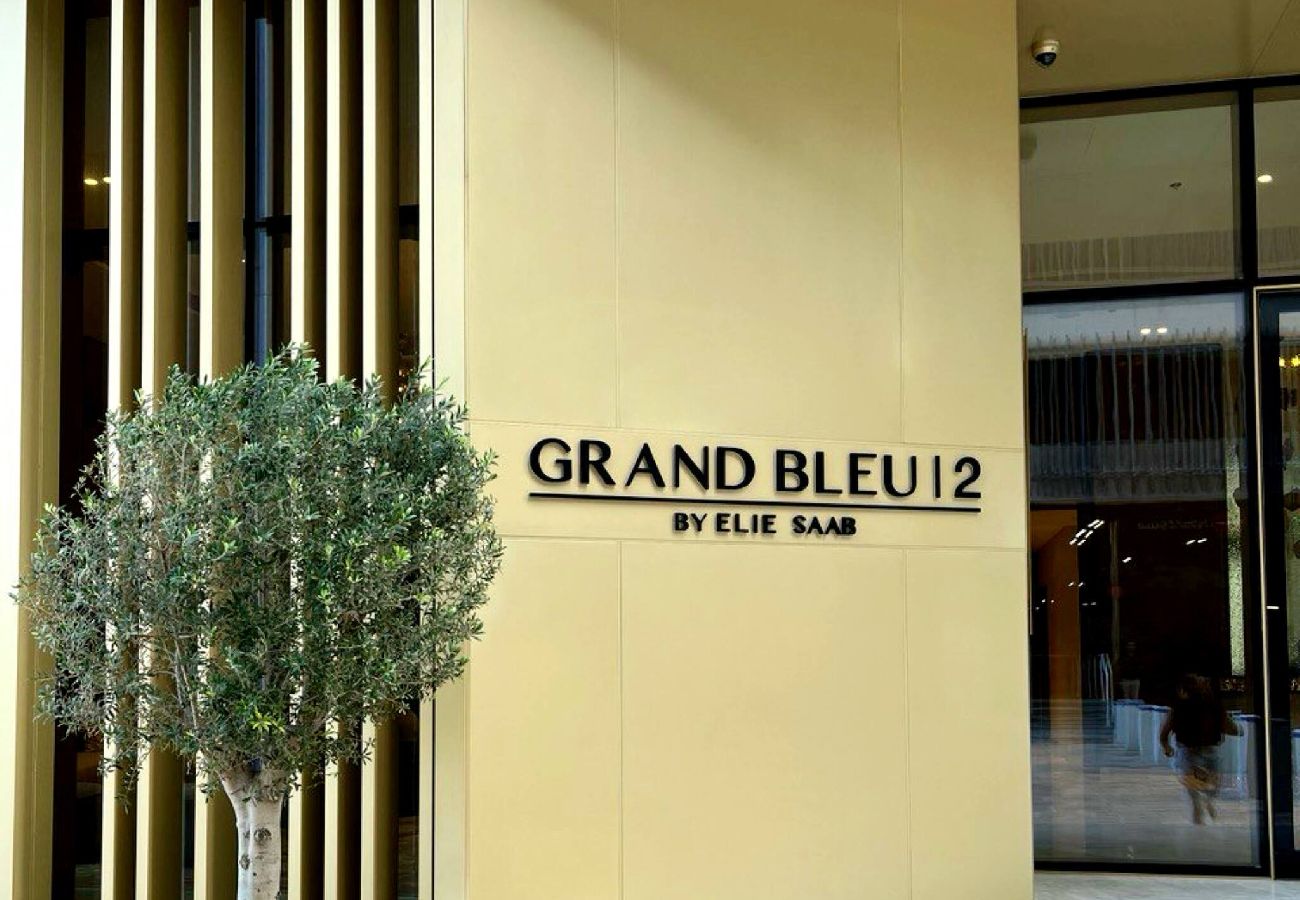 Apartment in Dubai - 2 Bed in Grand Bleu Tower with sea view