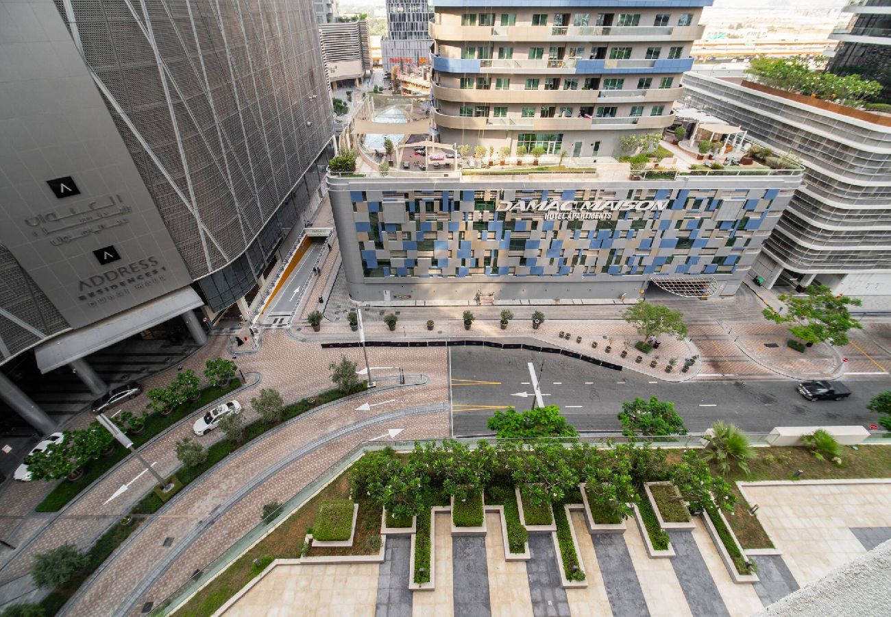Apartment in Dubai - Elegant Escapes - 1B, Steps to Dubai Mall | Dunya 
