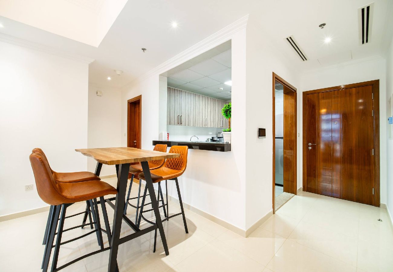 Apartment in Dubai - Elegant Escapes - 1B, Steps to Dubai Mall | Dunya 