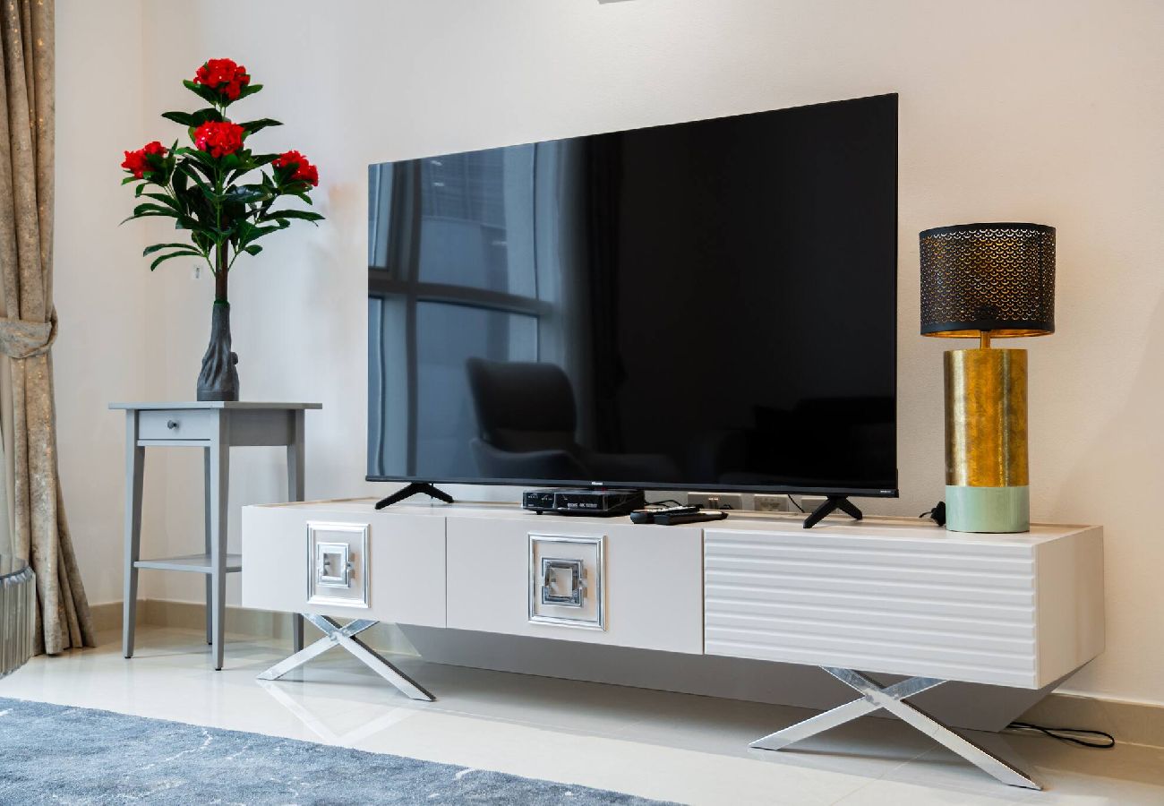 Apartment in Dubai - Elegant Escapes - 1B, Steps to Dubai Mall | Dunya 