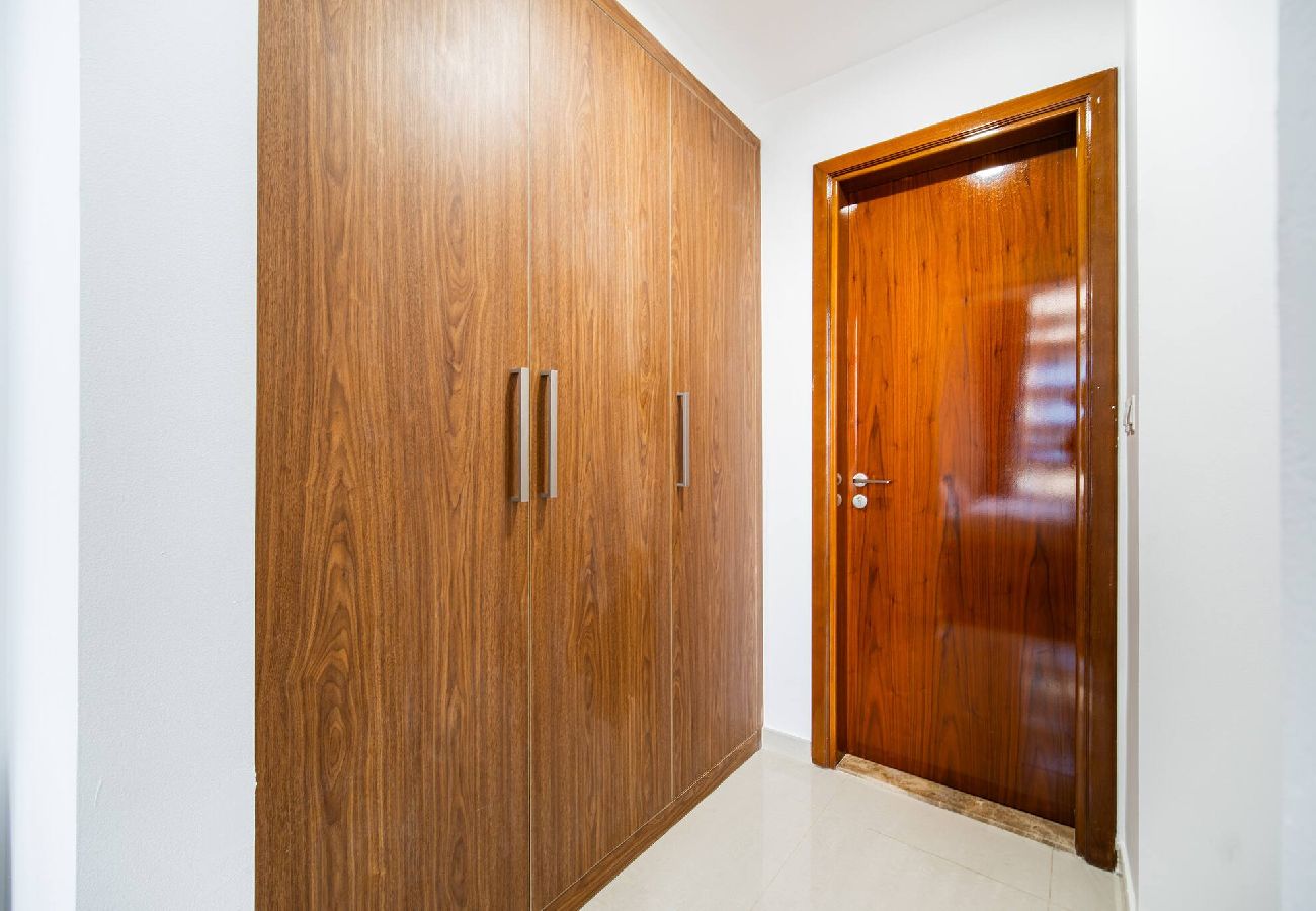 Apartment in Dubai - Elegant Escapes - 1B, Steps to Dubai Mall | Dunya 