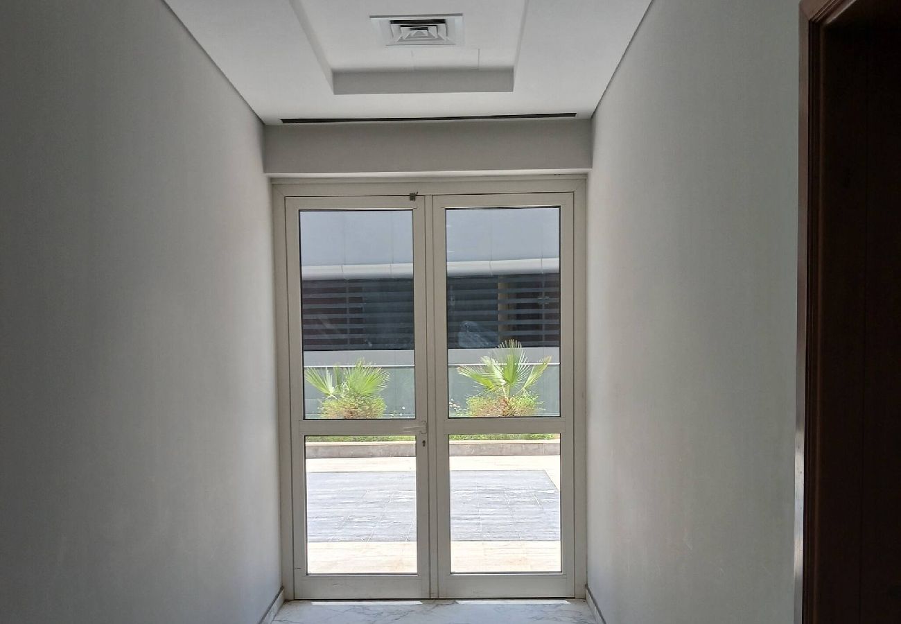 Apartment in Dubai - Elegant Escapes - 1B, Steps to Dubai Mall | Dunya 