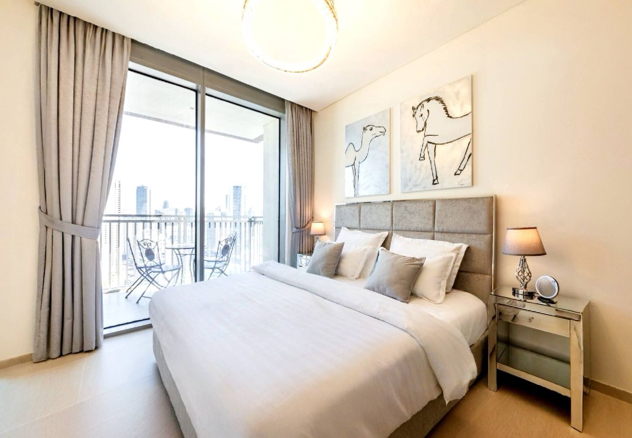 Apartment in Dubai - ElegantEscapes - Large 2BR w/ Marina and Sea View 