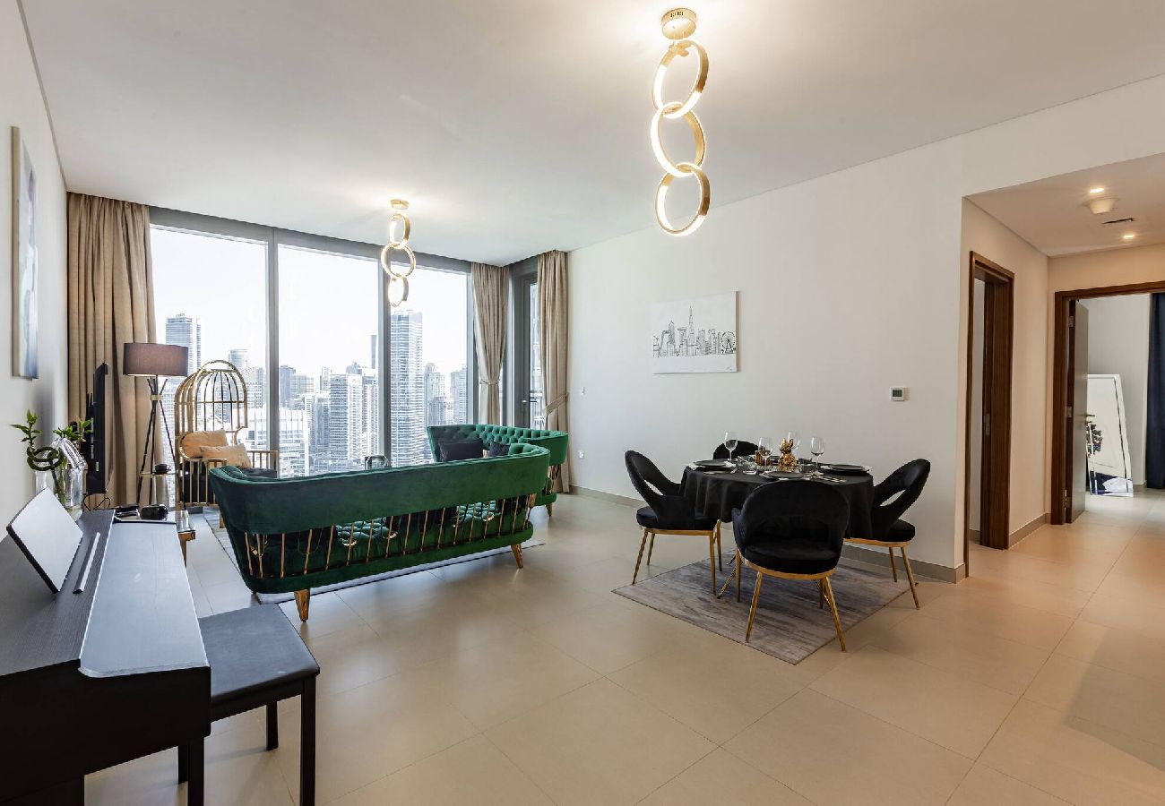 Apartment in Dubai - ElegantEscapes - Large 2BR w/ Marina and Sea View 
