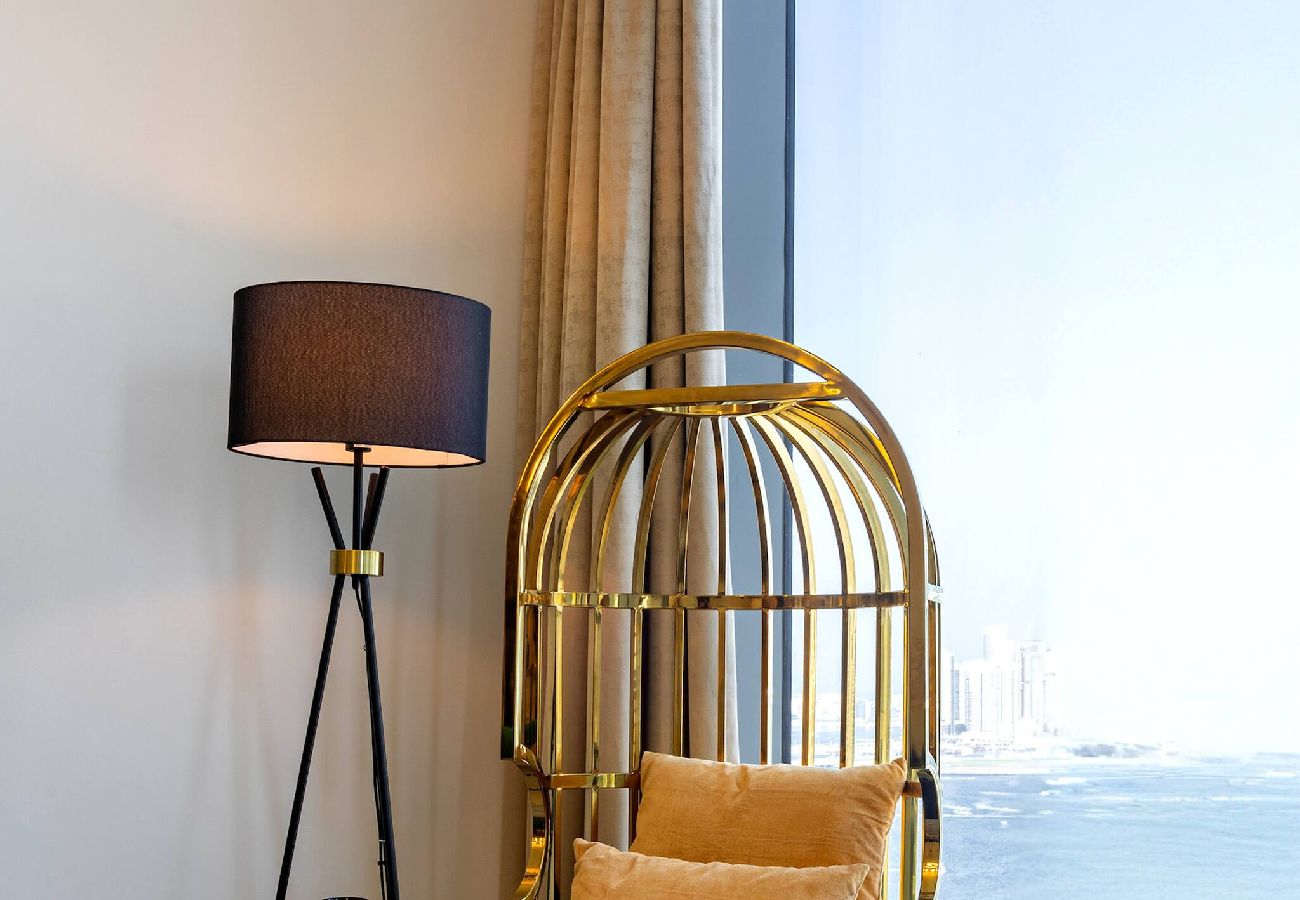 Apartment in Dubai - ElegantEscapes - Large 2BR w/ Marina and Sea View 