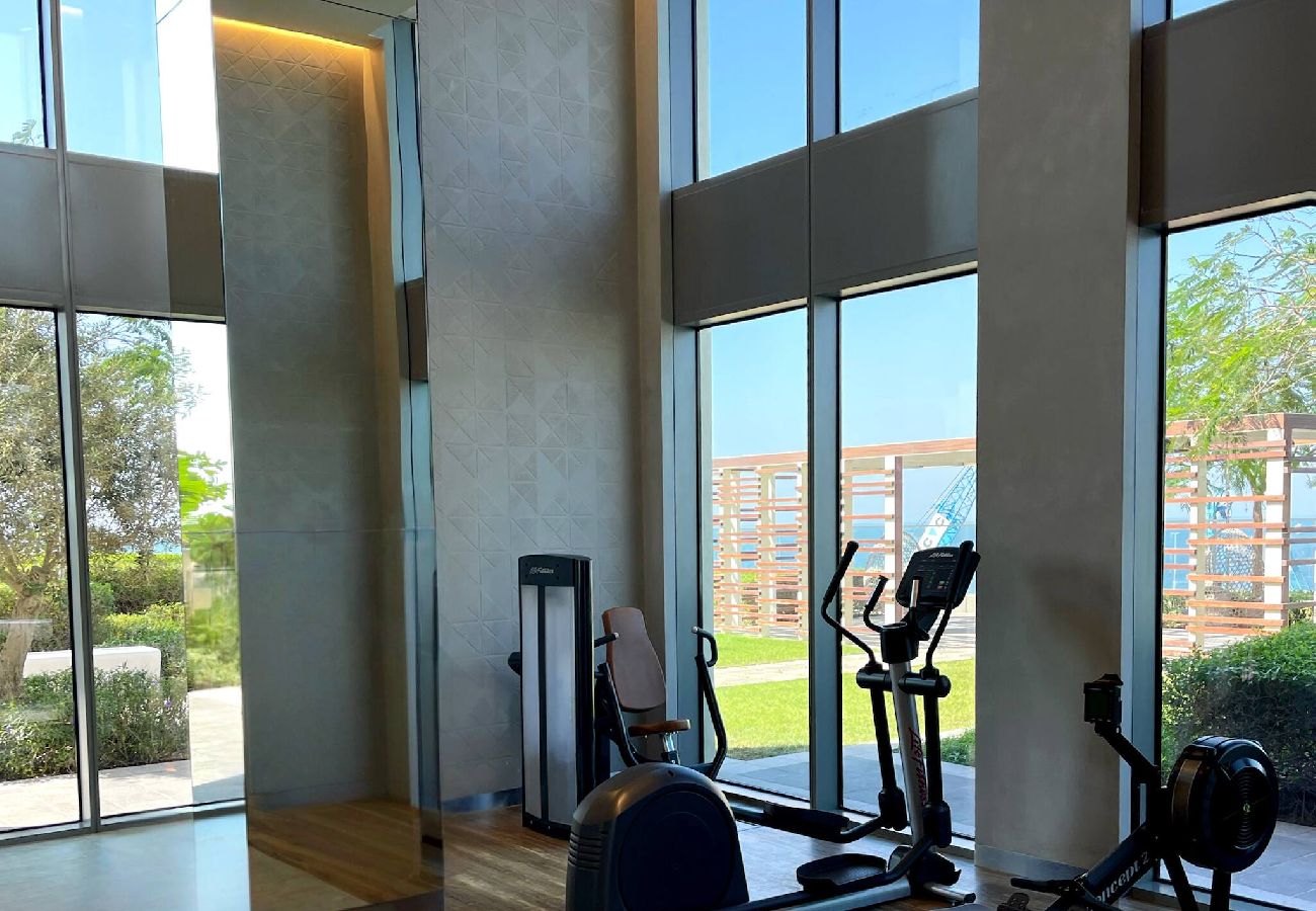Apartment in Dubai - ElegantEscapes - Large 2BR w/ Marina and Sea View 