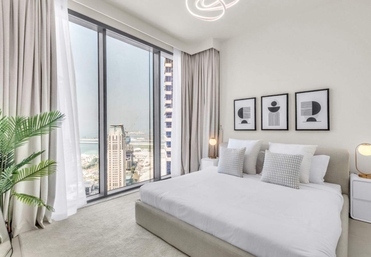 Apartment in Dubai - Stylish Coastal Living with Premium Amenities 