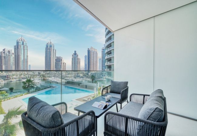 Apartment in Dubai - Modern Waterfront Living with Stunning Views