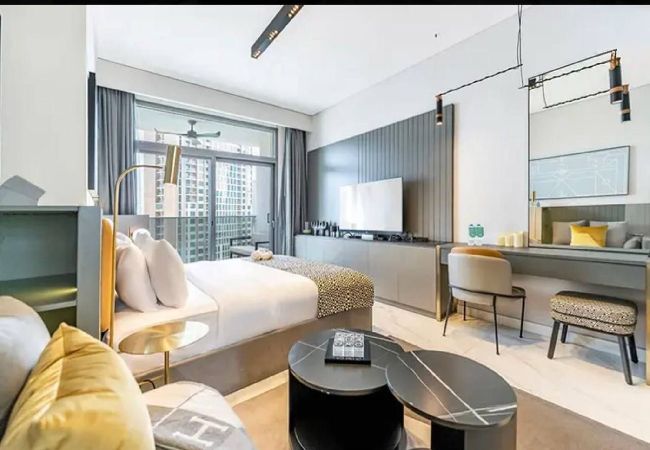 Apartment in Dubai - Elegant Stay | Business Bay | Near Burj Khalifa 