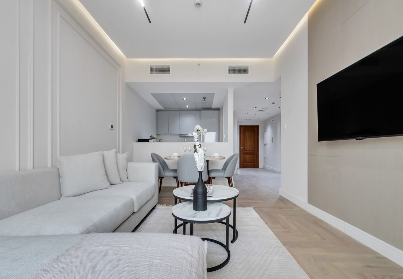 Apartment in Dubai - 2BR Retreat in the Heart of Dubai Marina  by EE Holiday Homes