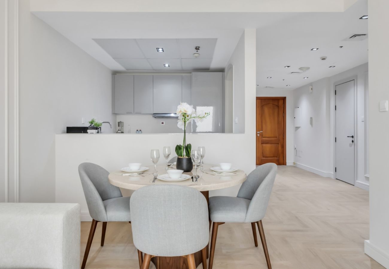Apartment in Dubai - 2BR Retreat in the Heart of Dubai Marina  by EE Holiday Homes