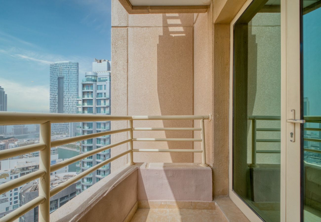 Apartment in Dubai - 2BR Retreat in the Heart of Dubai Marina  by EE Holiday Homes