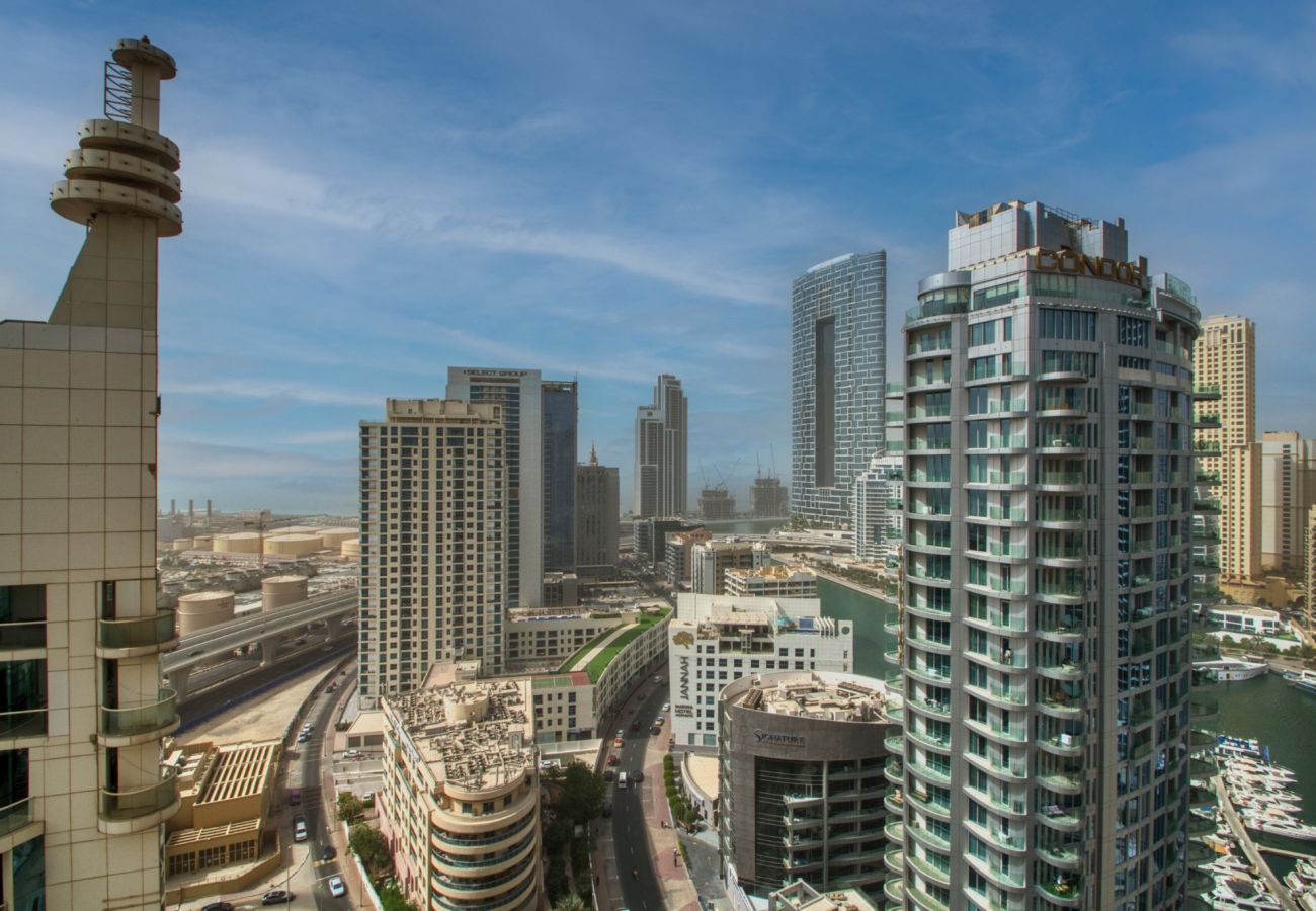 Apartment in Dubai - 2BR Retreat in the Heart of Dubai Marina  by EE Holiday Homes