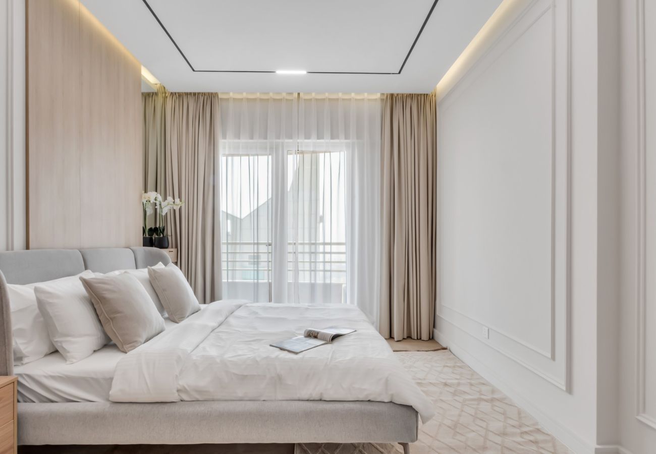 Apartment in Dubai - 2BR Retreat in the Heart of Dubai Marina  by EE Holiday Homes