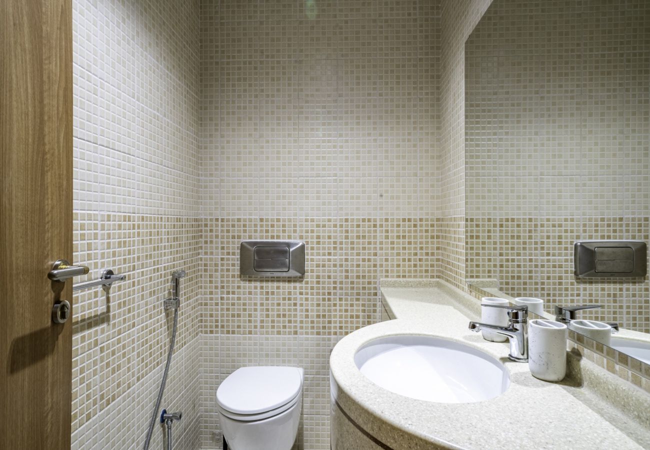 Apartment in Dubai - Bright & Cozy 1BR Heart of Dubai Marina 