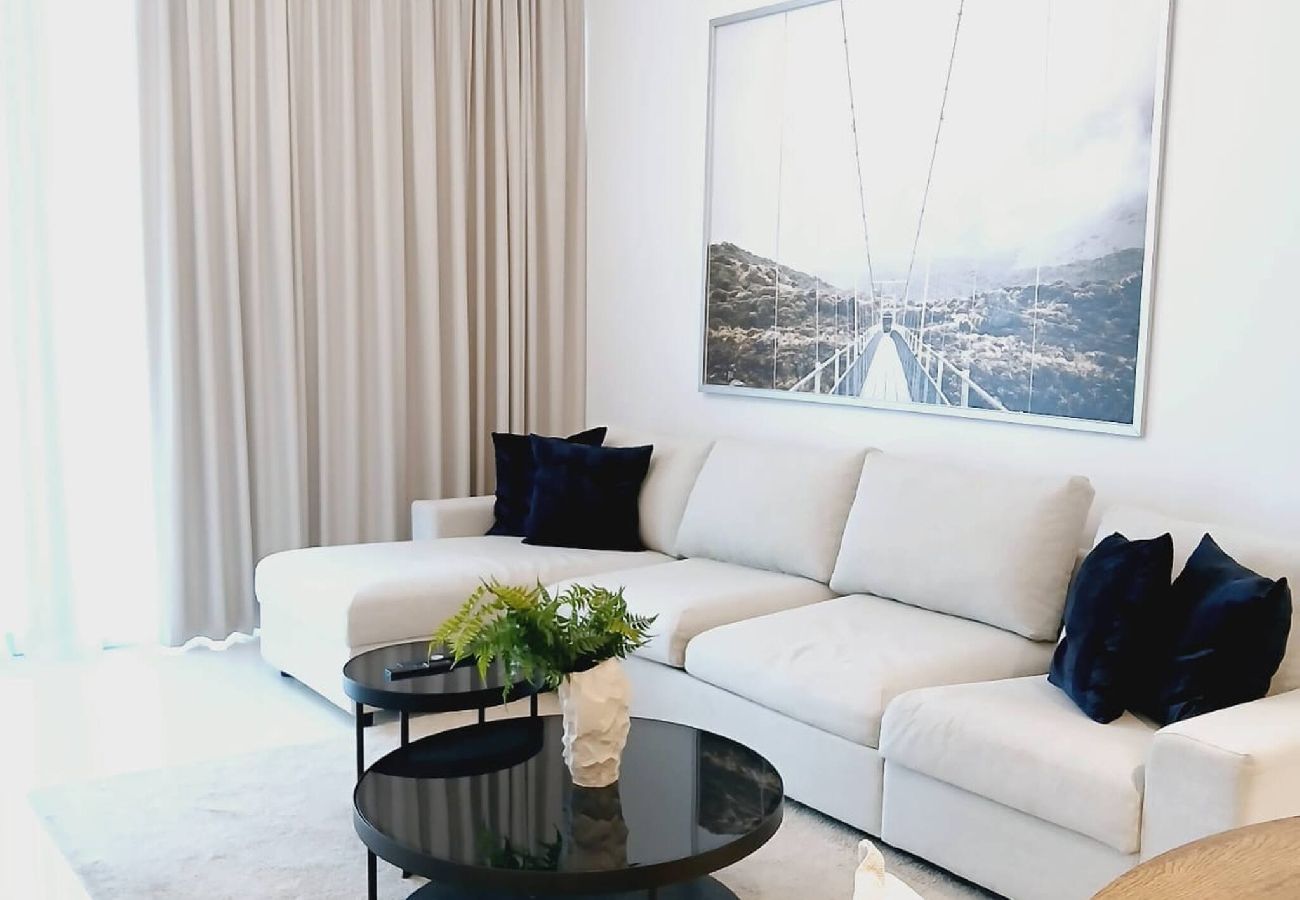 Apartment in Dubai - 1BR at Beach Isle Tower Emaar Beach front by EE Holiday Homes
