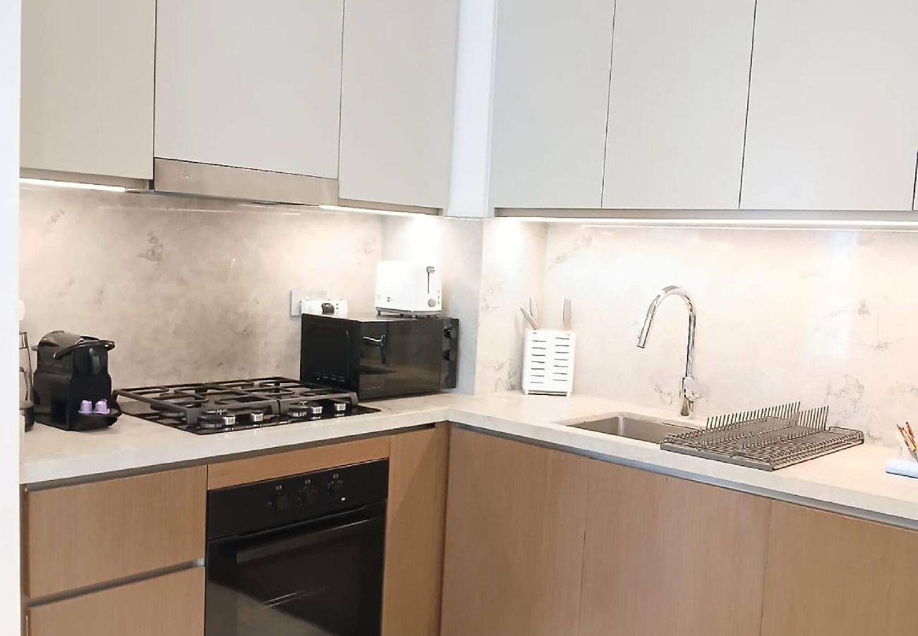 Apartment in Dubai - 1BR at Beach Isle Tower Emaar Beach front by EE Holiday Homes