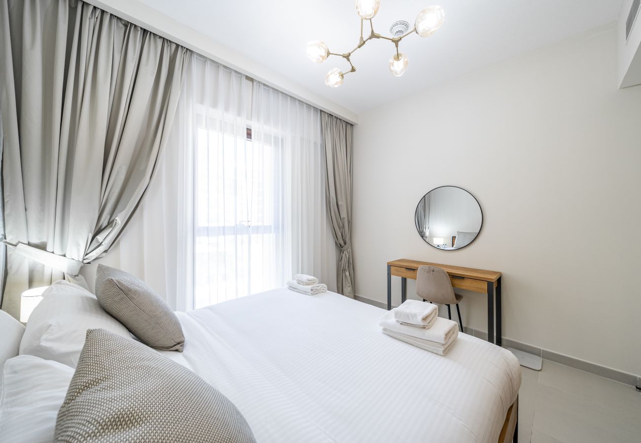 Apartment in Dubai - Elegant 1 Bed in Surf 2 Dubai Creeck Harbour by EE