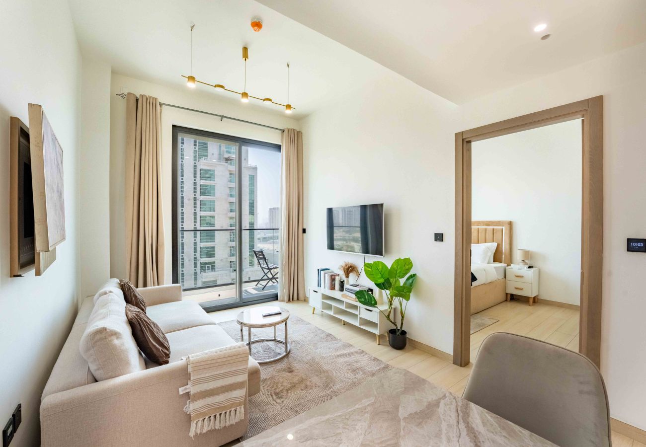 Apartment in Dubai -  1 bed in Binghatti Nova by EE Holiday Homes