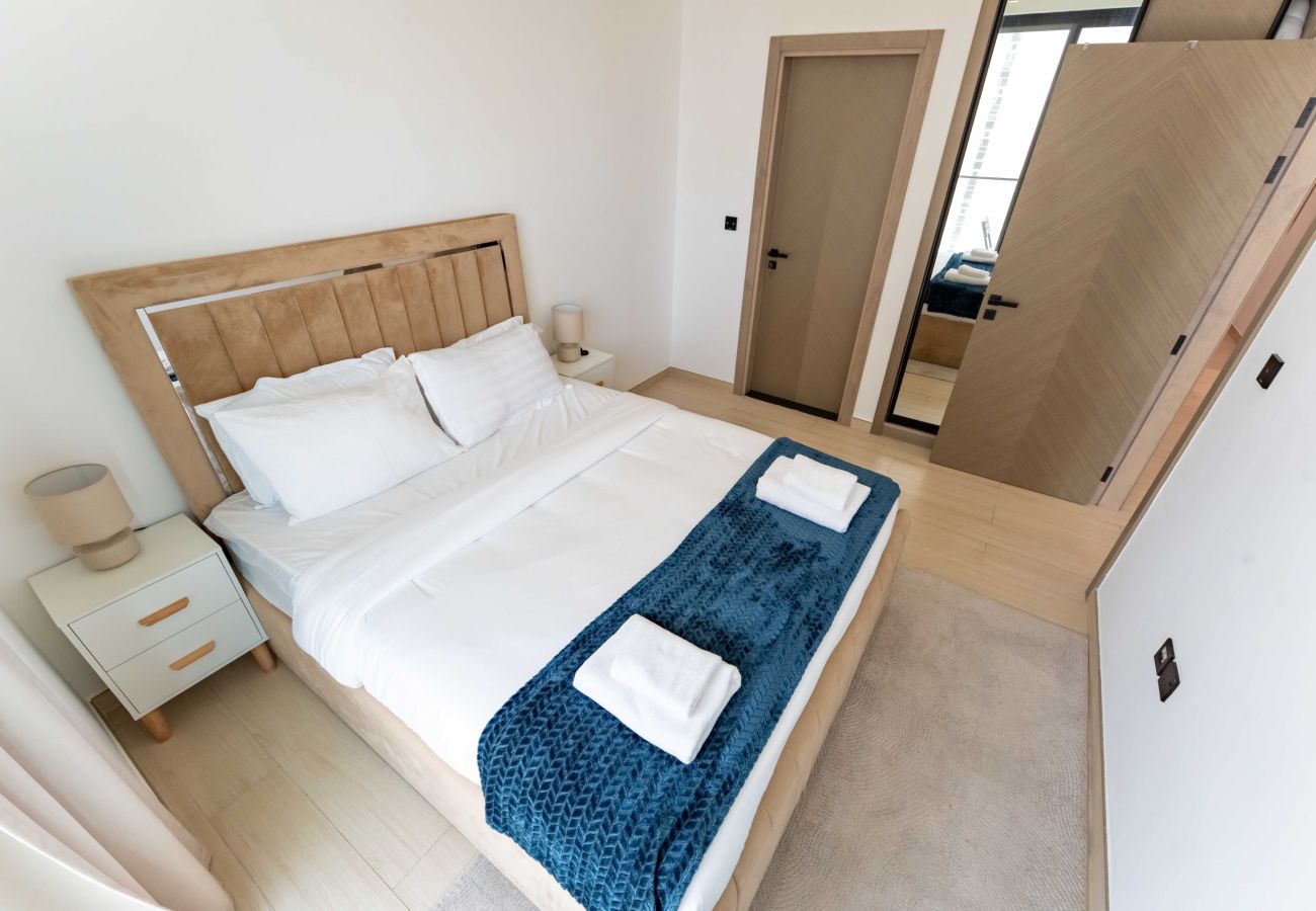 Apartment in Dubai -  1 bed in Binghatti Nova by EE Holiday Homes