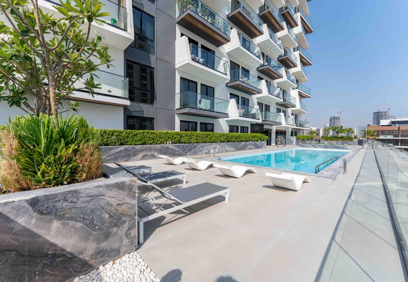Apartment in Dubai -  1 bed in Binghatti Nova by EE Holiday Homes