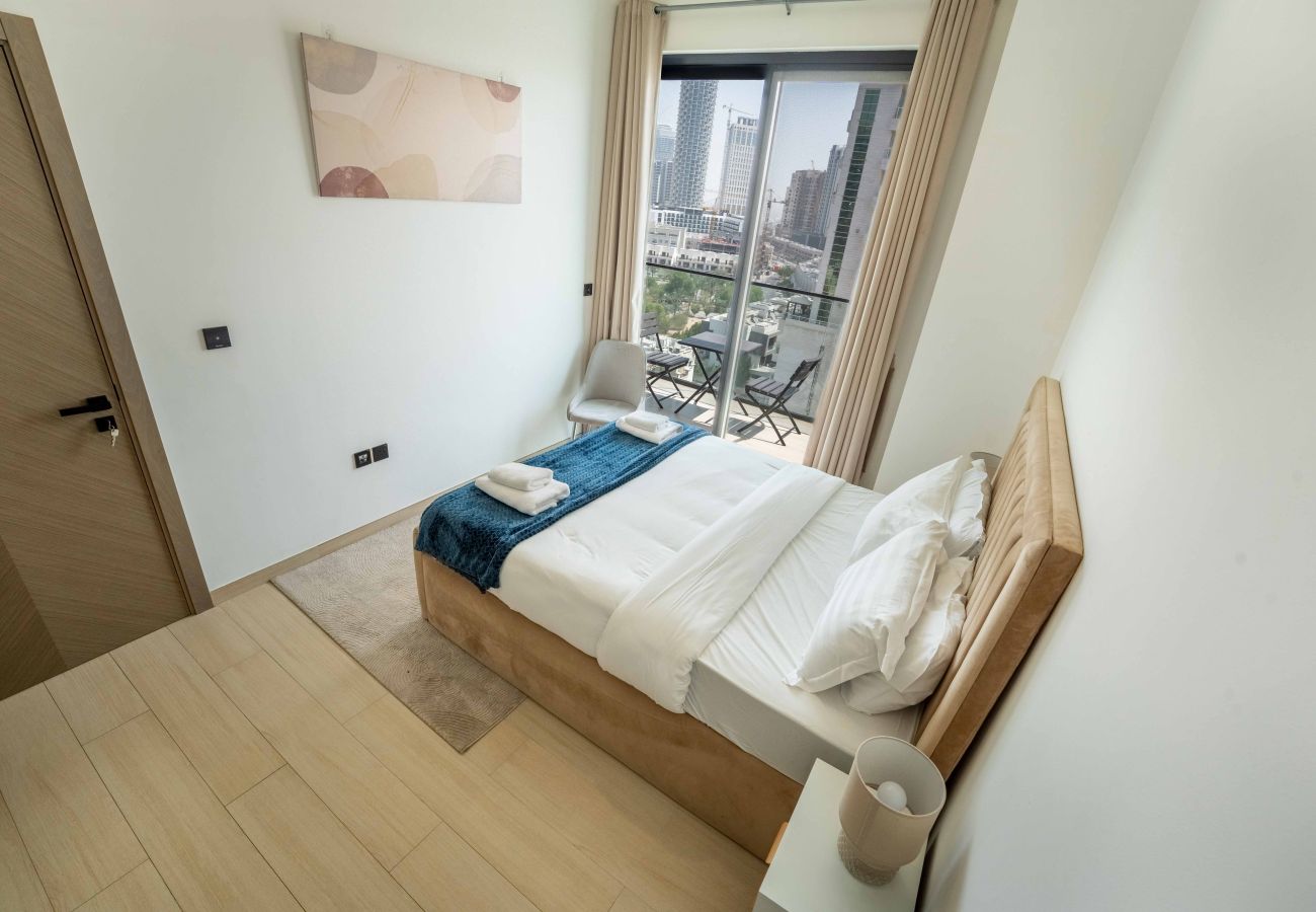 Apartment in Dubai -  1 bed in Binghatti Nova by EE Holiday Homes