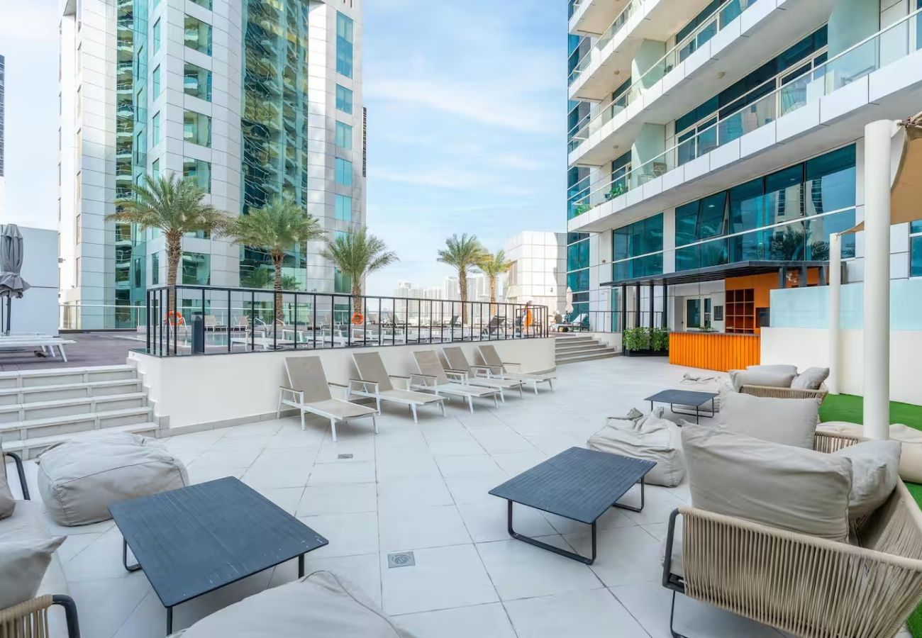 Apartment in Dubai - 2 bed in Botanica Tower Dubai Marina by EE Holiday Homes 