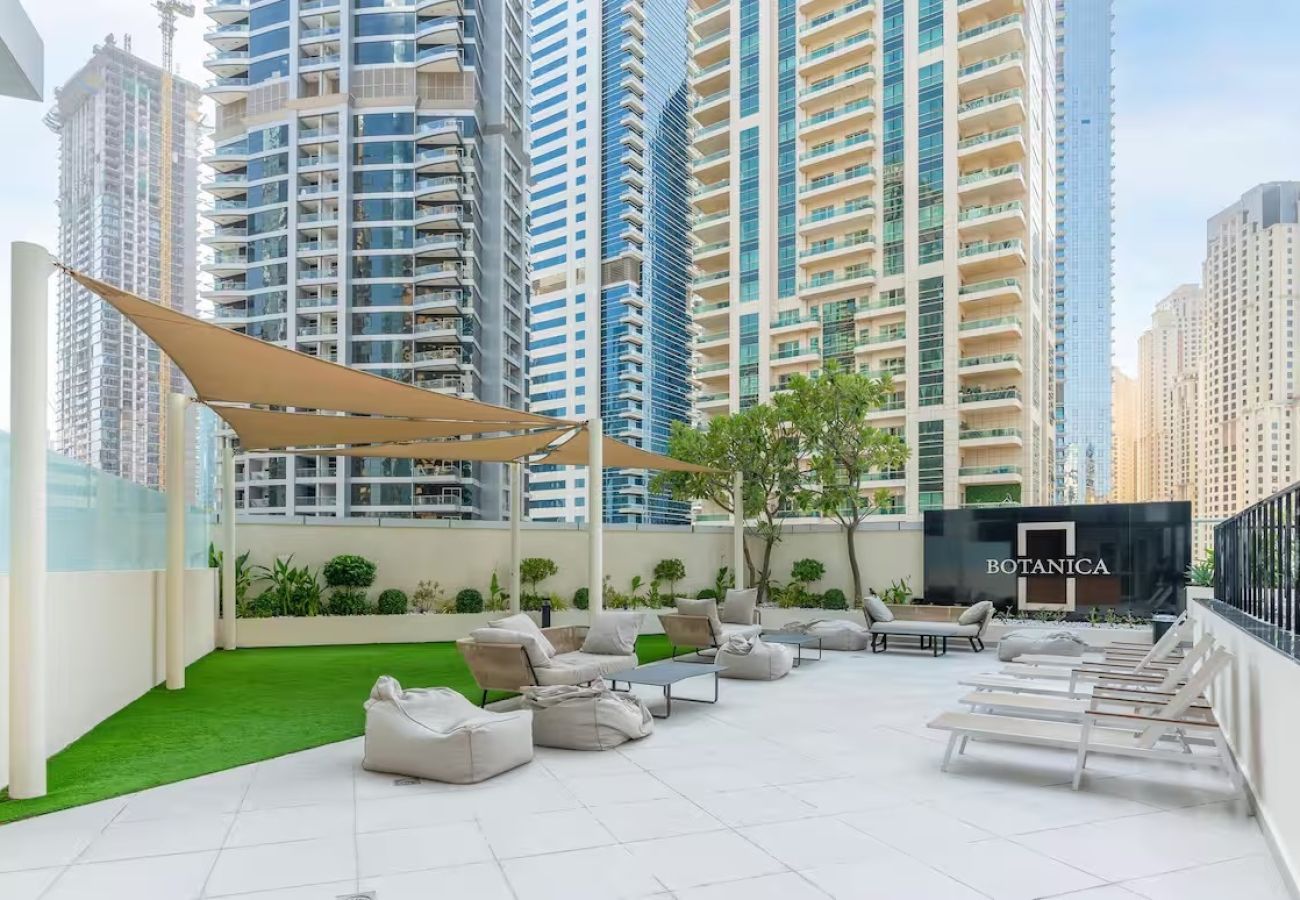 Apartment in Dubai - 2 bed in Botanica Tower Dubai Marina by EE Holiday Homes 