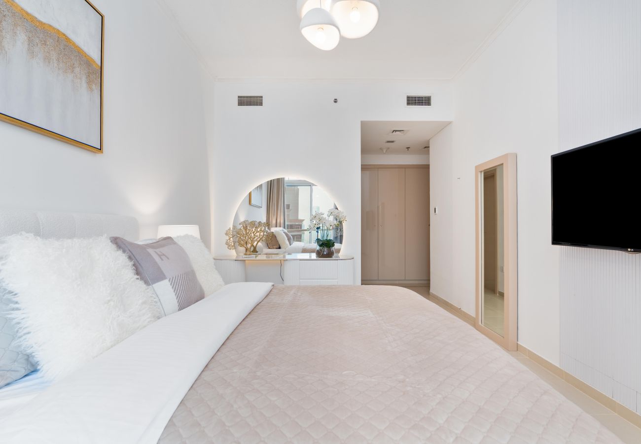 Apartment in Dubai - 2 bed in Botanica Tower Dubai Marina by EE Holiday Homes 