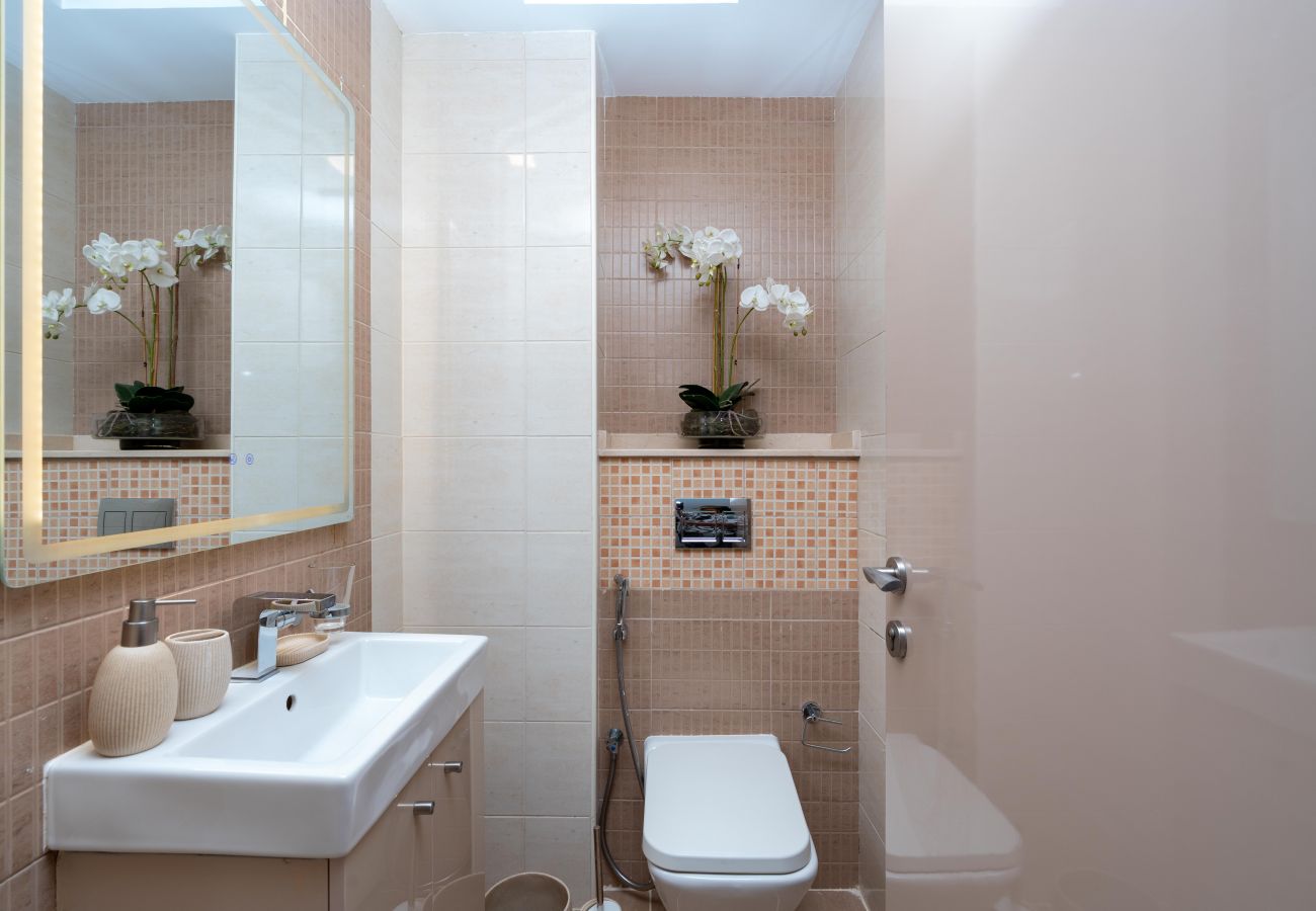 Apartment in Dubai - 2 bed in Botanica Tower Dubai Marina by EE Holiday Homes 