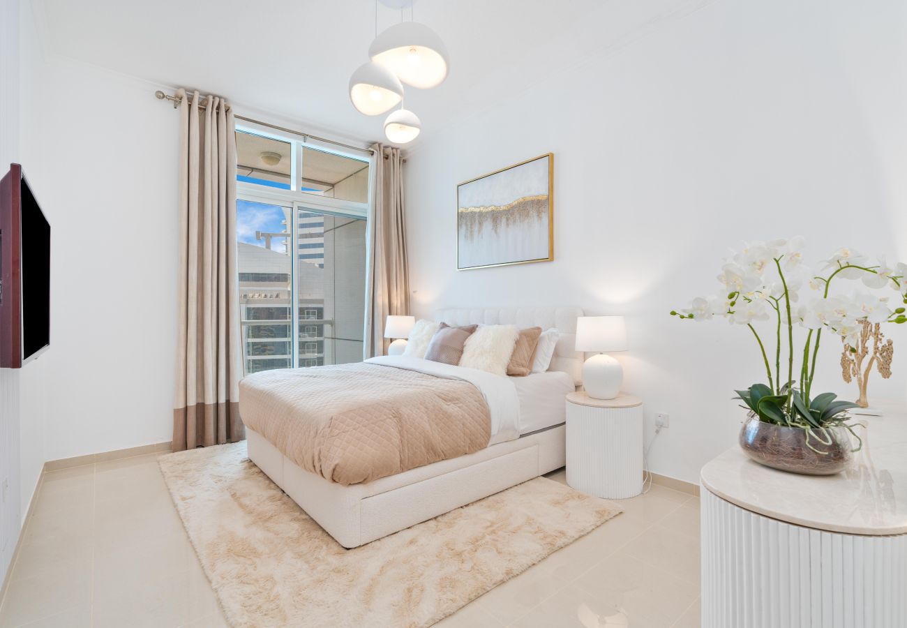 Apartment in Dubai - 2 bed in Botanica Tower Dubai Marina by EE Holiday Homes 
