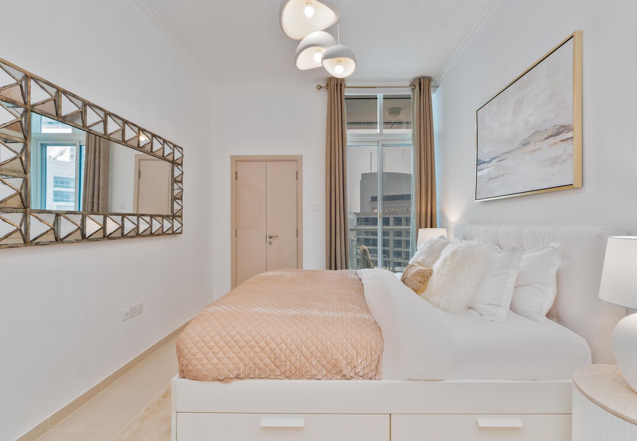 Apartment in Dubai - 2 bed in Botanica Tower Dubai Marina by EE Holiday Homes 