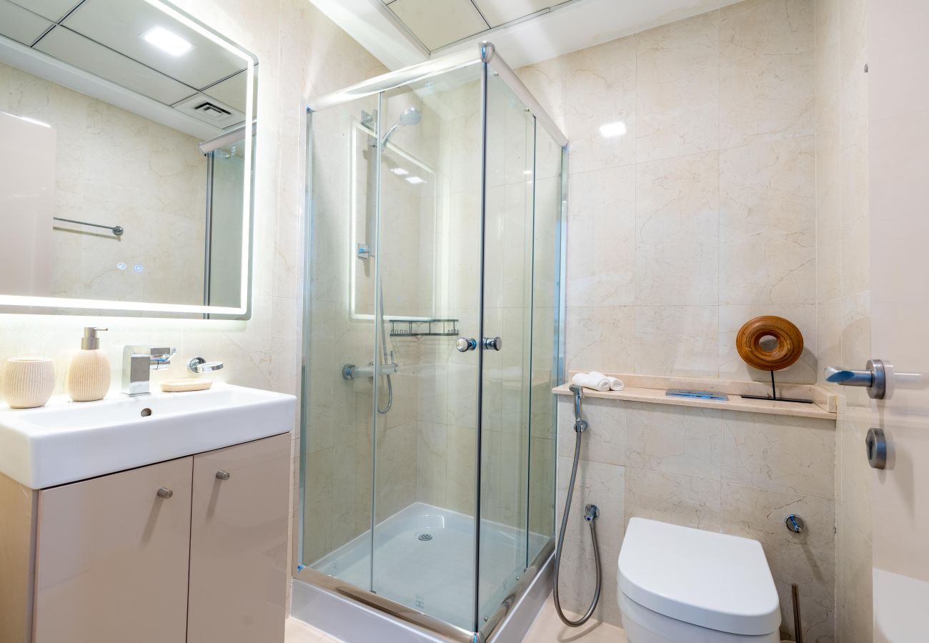 Apartment in Dubai - 2 bed in Botanica Tower Dubai Marina by EE Holiday Homes 