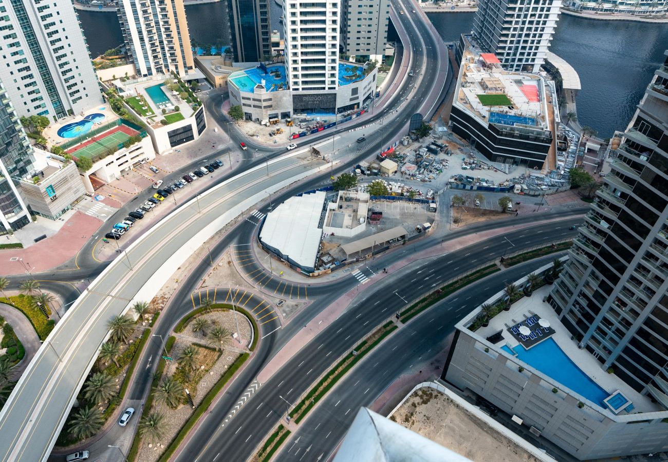 Apartment in Dubai - 2 bed in Botanica Tower Dubai Marina by EE Holiday Homes 