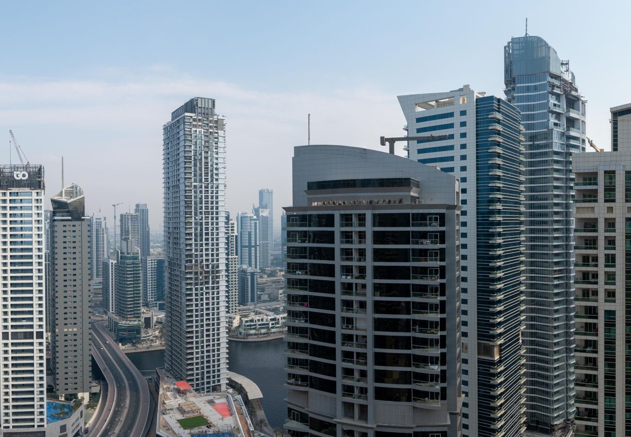 Apartment in Dubai - 2 bed in Botanica Tower Dubai Marina by EE Holiday Homes 