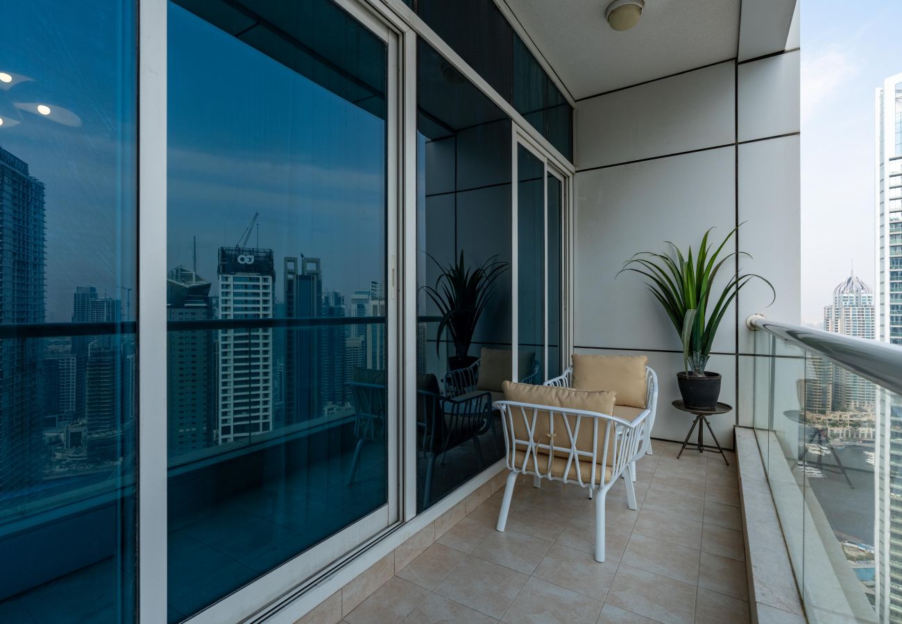 Apartment in Dubai - 2 bed in Botanica Tower Dubai Marina by EE Holiday Homes 