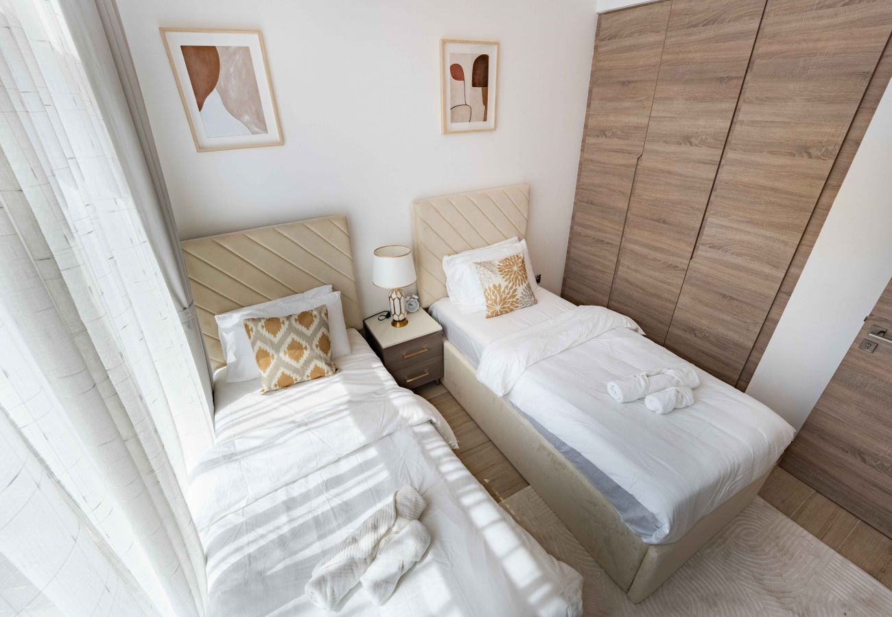 Apartment in Dubai - 2 Bed in Studio One - Dubai Marina by EE Holiday Homes