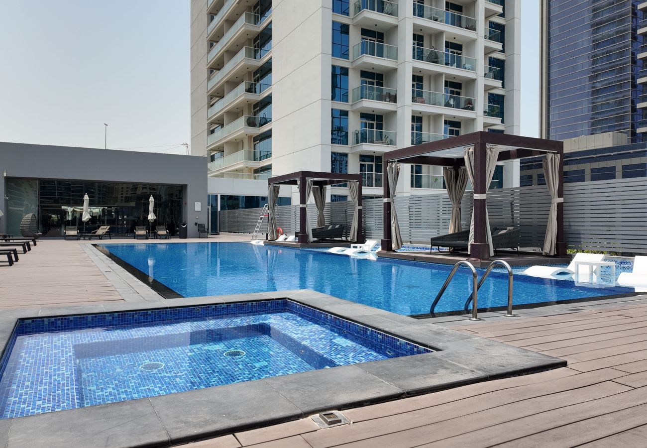 Apartment in Dubai - 2 Bed in Studio One - Dubai Marina by EE Holiday Homes